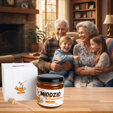 PREZENT NA DZIEŃ BABCI I DZIADKA MIÓD WIELOKWIATOWY 250G Z ŁYŻECZKĄ GRAWER